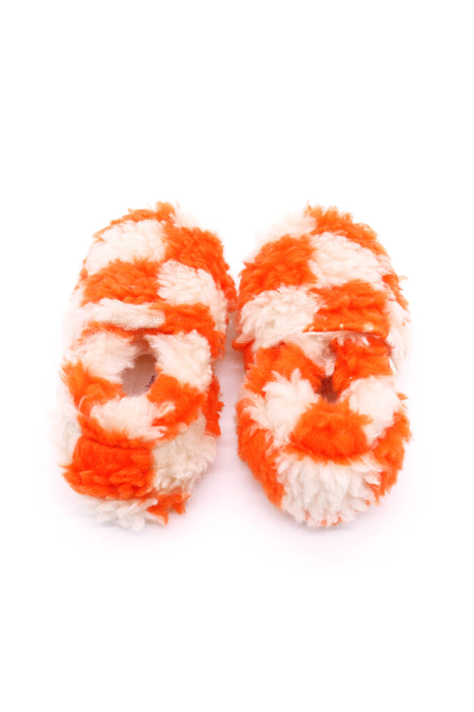 Morgedan-Teddy-Checker-Orange-Ust Turuncu Krem damalı peluş kaydırmaz çocuk ev ayakkabısı