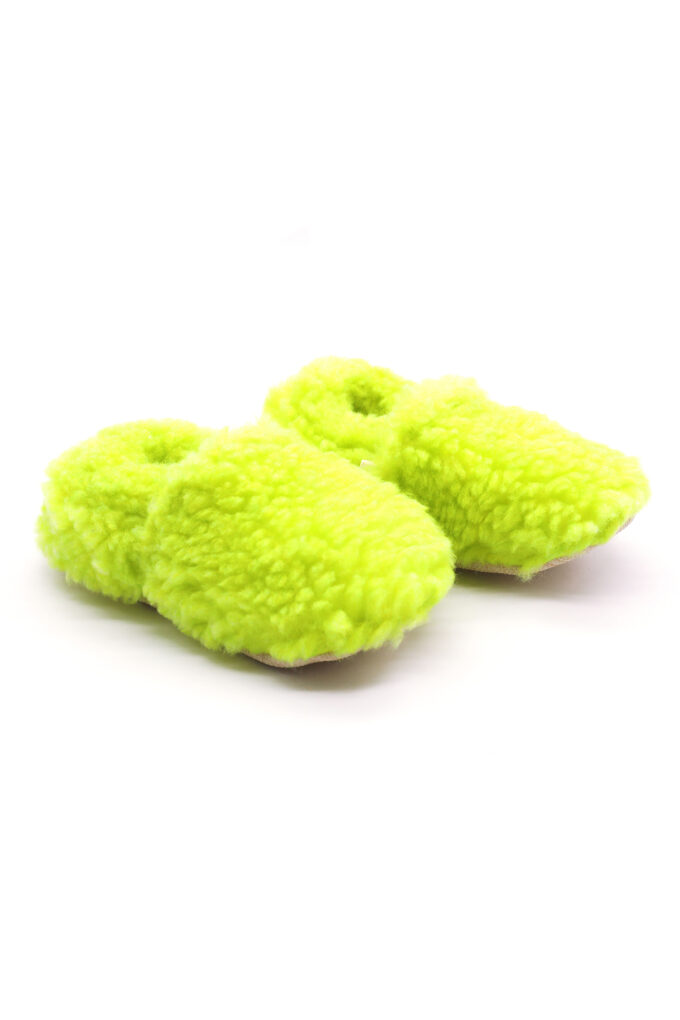 Teddy-Lime-ikili-Yan-trendyol neon yeşil lime peluş kaydırmaz çocuk ev ayakkabısı