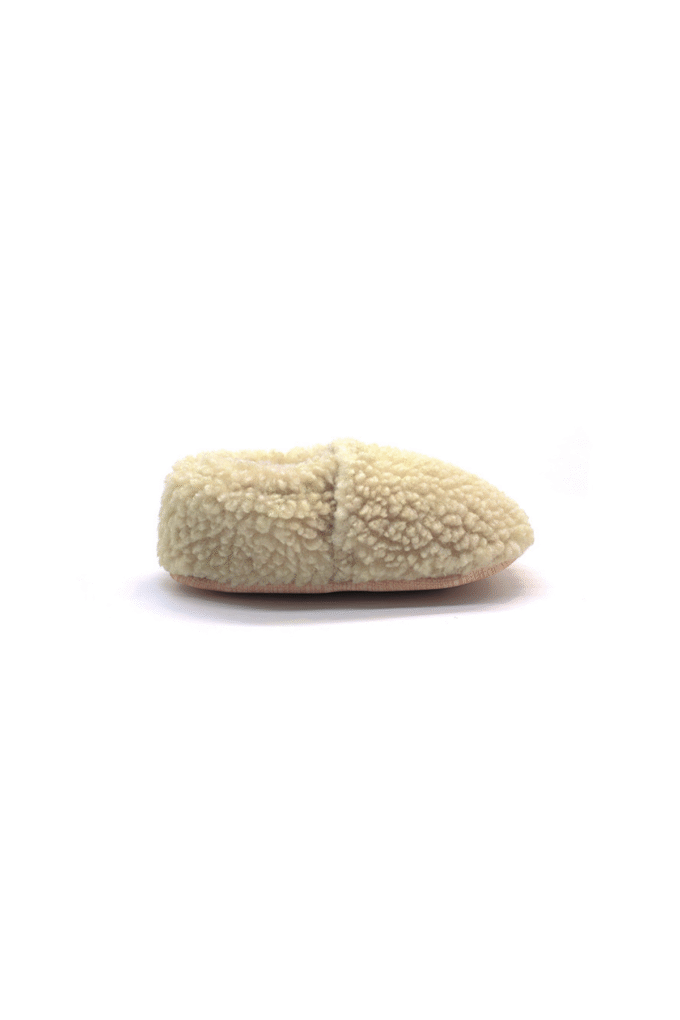 Teddy-milk-yan krem peluş kaydırmaz çocuk ev ayakkabısı